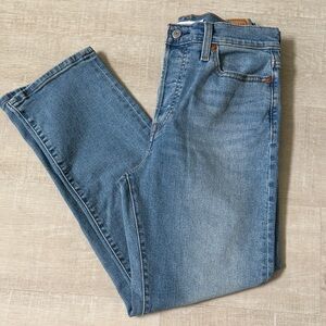 Levi’s Wedgie Straight  Blue Jeans, Women Size 29 L-28